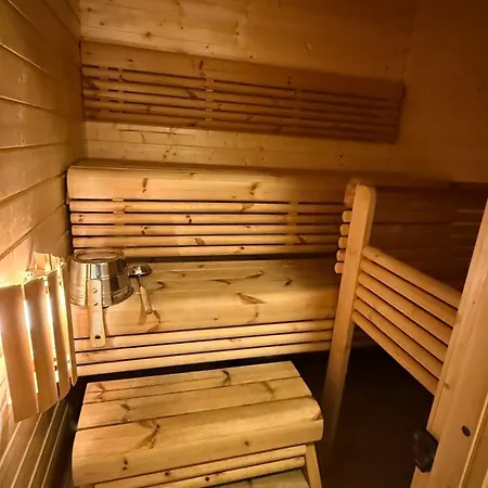 Apartment Yllaeksen Evaeskorin Huoneistot Akaslompolo